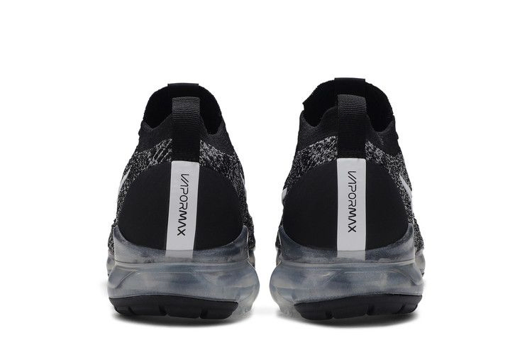 Кроссовки Nike Air VaporMax Flyknit 3 'Oreo'