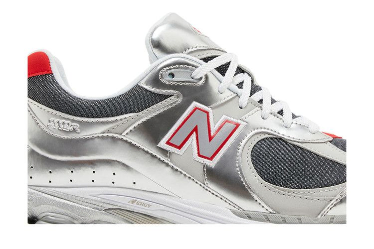 Кроссовки New Balance 2002R 'Tinsel' DTLR Exclusive