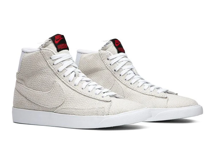 Krossovki-Stranger-Things-x-Nike-Blazer-Mid-QS-Upside-Down-7