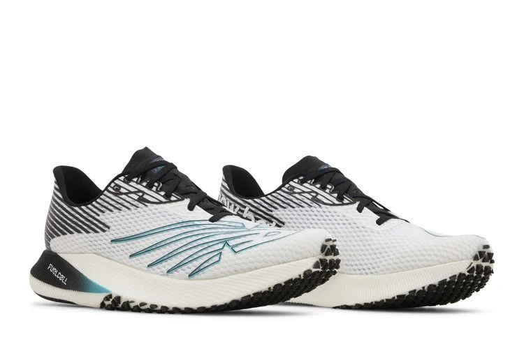 Krossovki-New-Balance-FuelCell-RC-Elite-White-Black-7