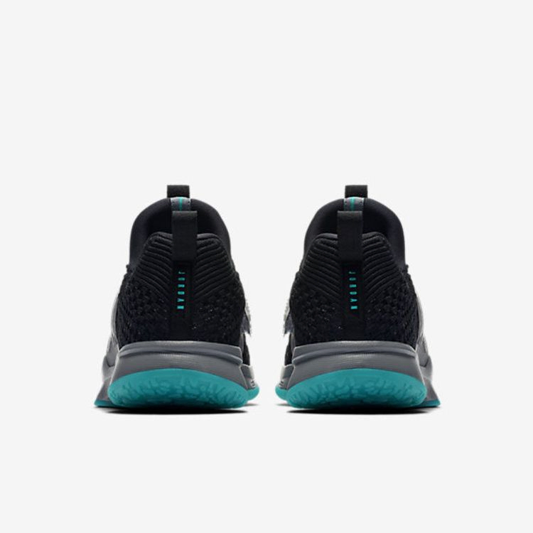 jordan-trainer-2-flyknit-hyper-jade-921210-014_04