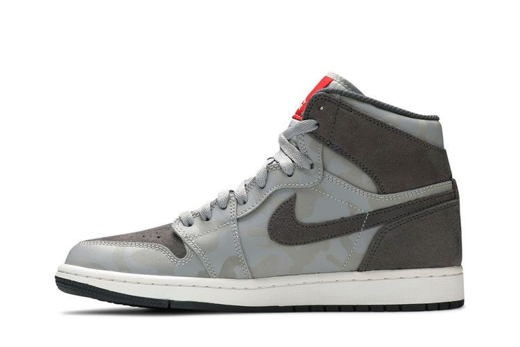 Кроссовки Air Jordan 1 Retro High Premium 'Grey Camo'