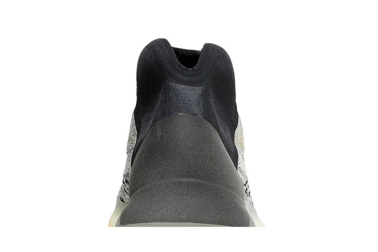 Krossovki-adidas-Yeezy-Quantum-Sea-Teal-6
