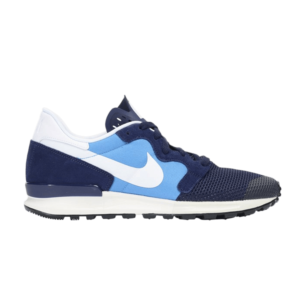 Кроссовки Nike Air Berwuda