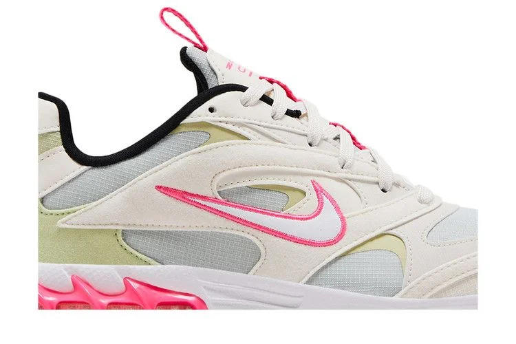 Krossovki-Nike-Wmns-Zoom-Air-Fire-Light-Silver-Hyper-Pink-1
