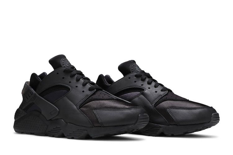 air-huarache-triple-black-dd1068-002_07