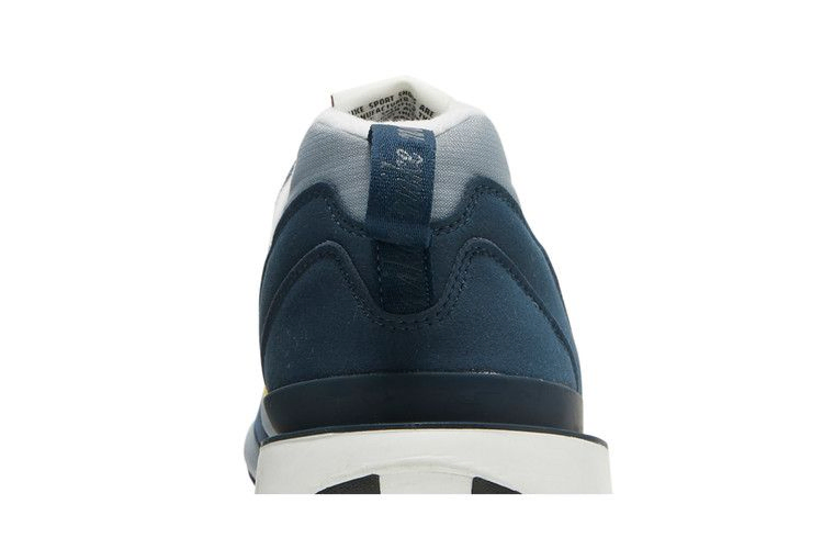 Кроссовки Nike Air Max Dawn 'Particle Grey Dark Citron'