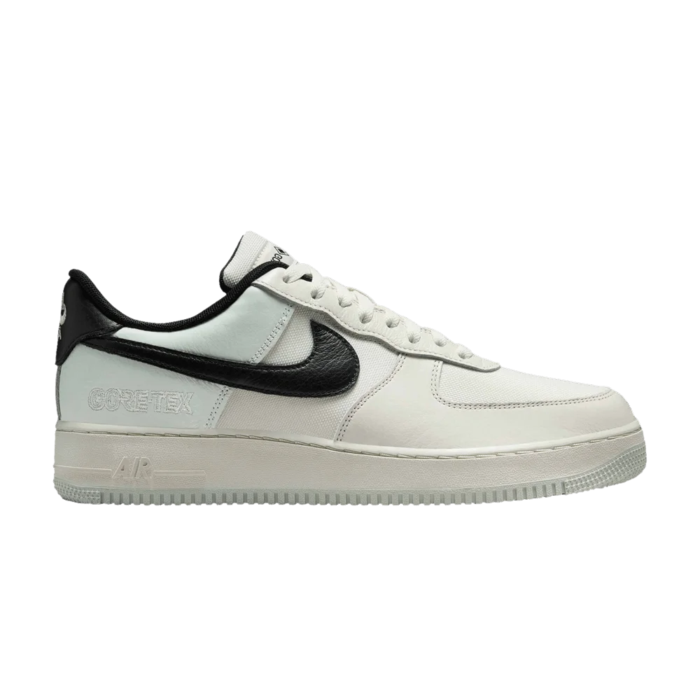 Krossovki-Nike-Air-Force-1-Low-GORE-TEX-Phantom
