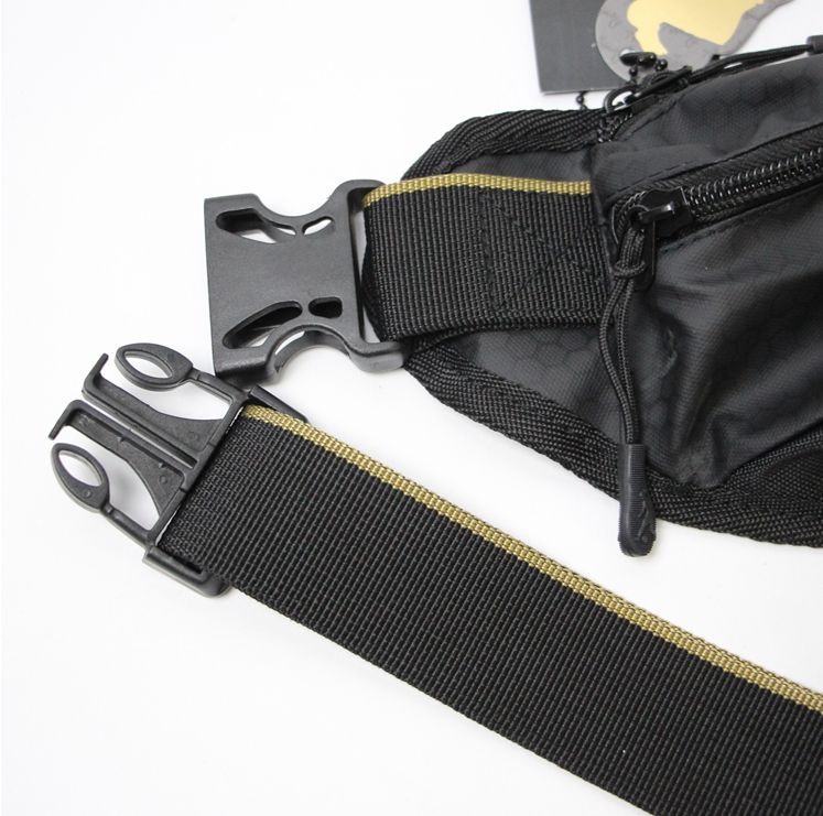 Seri-Jakala-x-Ronaldinho-10-Black-Bag-8
