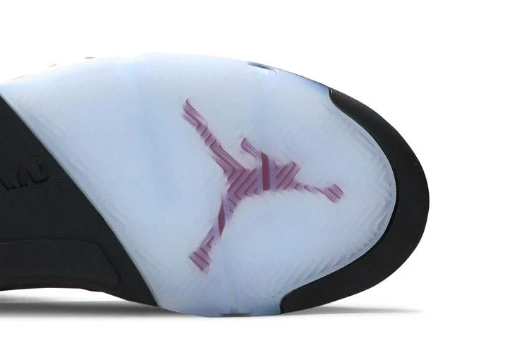Krossovki-Air-Jordan-5-Retro-Raging-Bull-2021-4