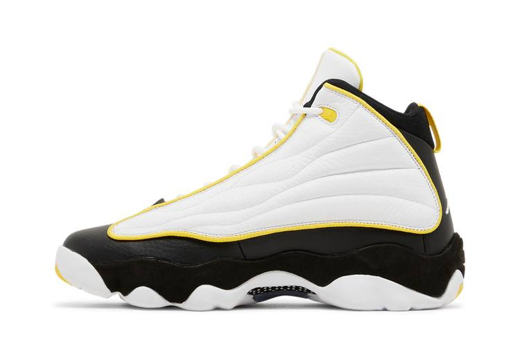 jordan-pro-strong-tour-yellow-dc8418-107_02