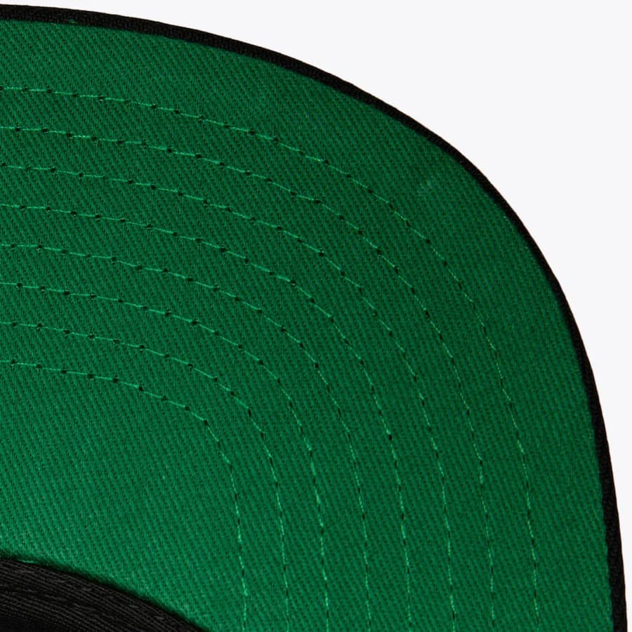 Mitchell-Ness-Black-Boston-Bruins-Alternate-Flip-Snapback-Hat-3