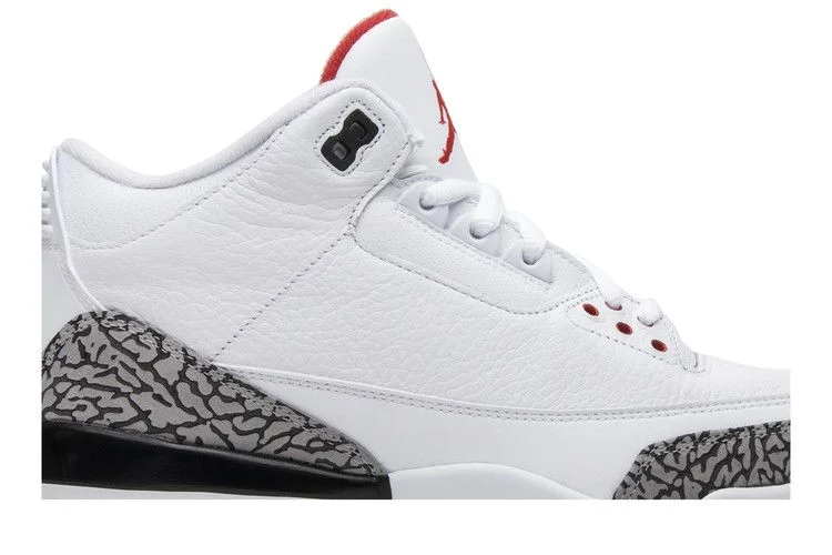 Krossovki-Air-Jordan-3-Golf-White-Cement-1
