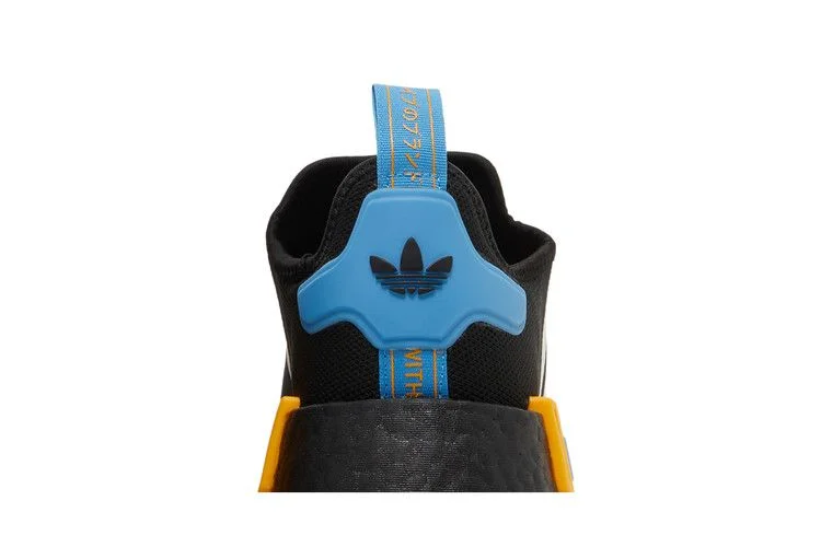 Krossovki-adidas-NMD_R1-Black-Blue-Gold-6
