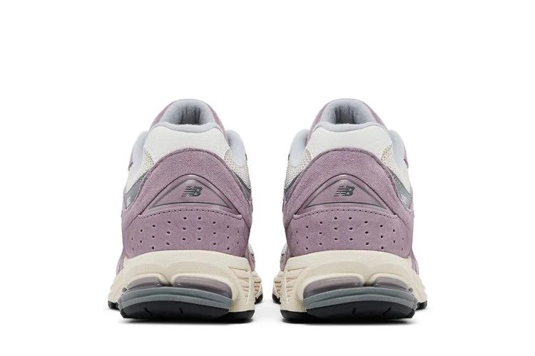 Кроссовки New Balance 2002R 'Ice Wine Linen'