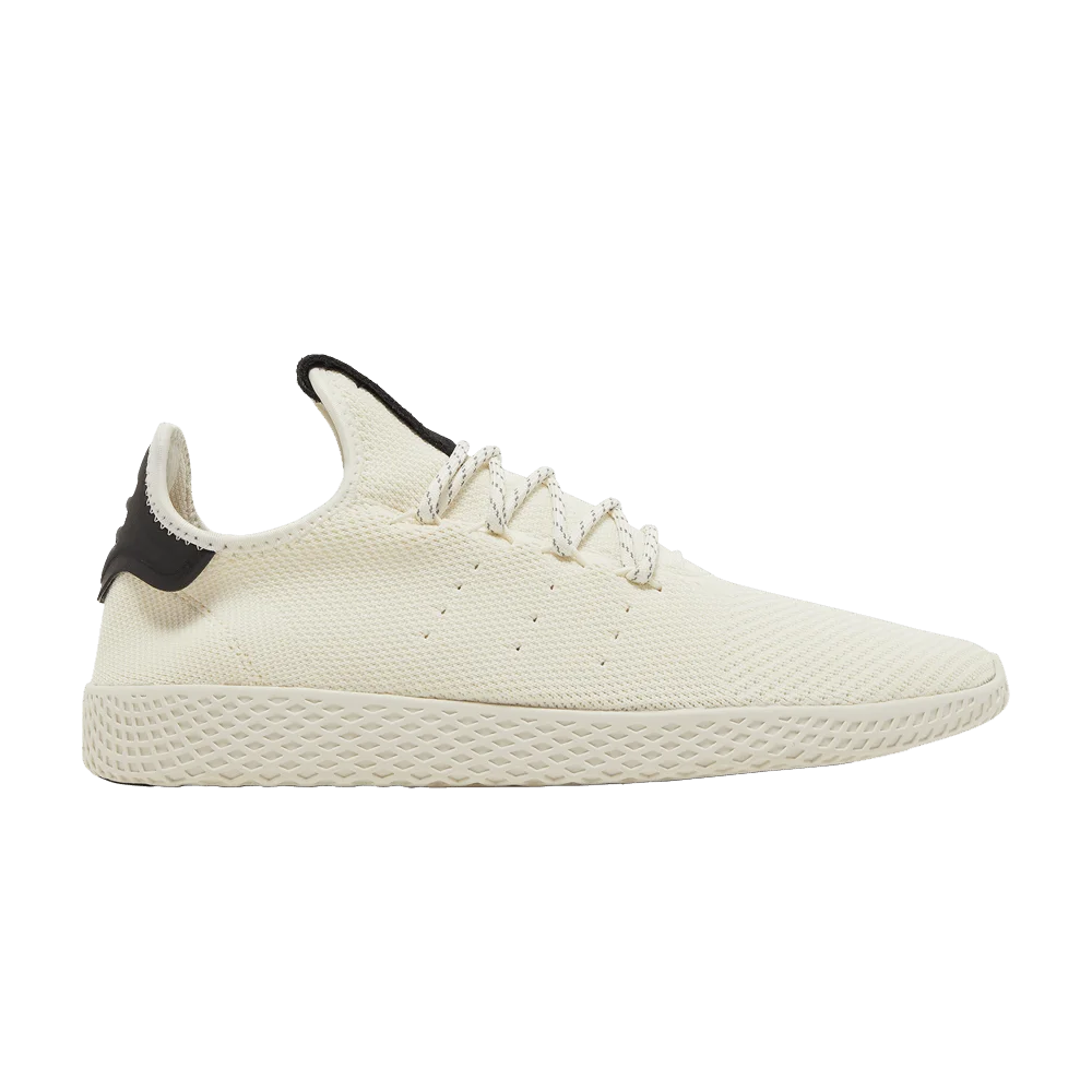 Krossovki-Pharrell-x-adidas-Tennis-Hu-Off-White-Chalk
