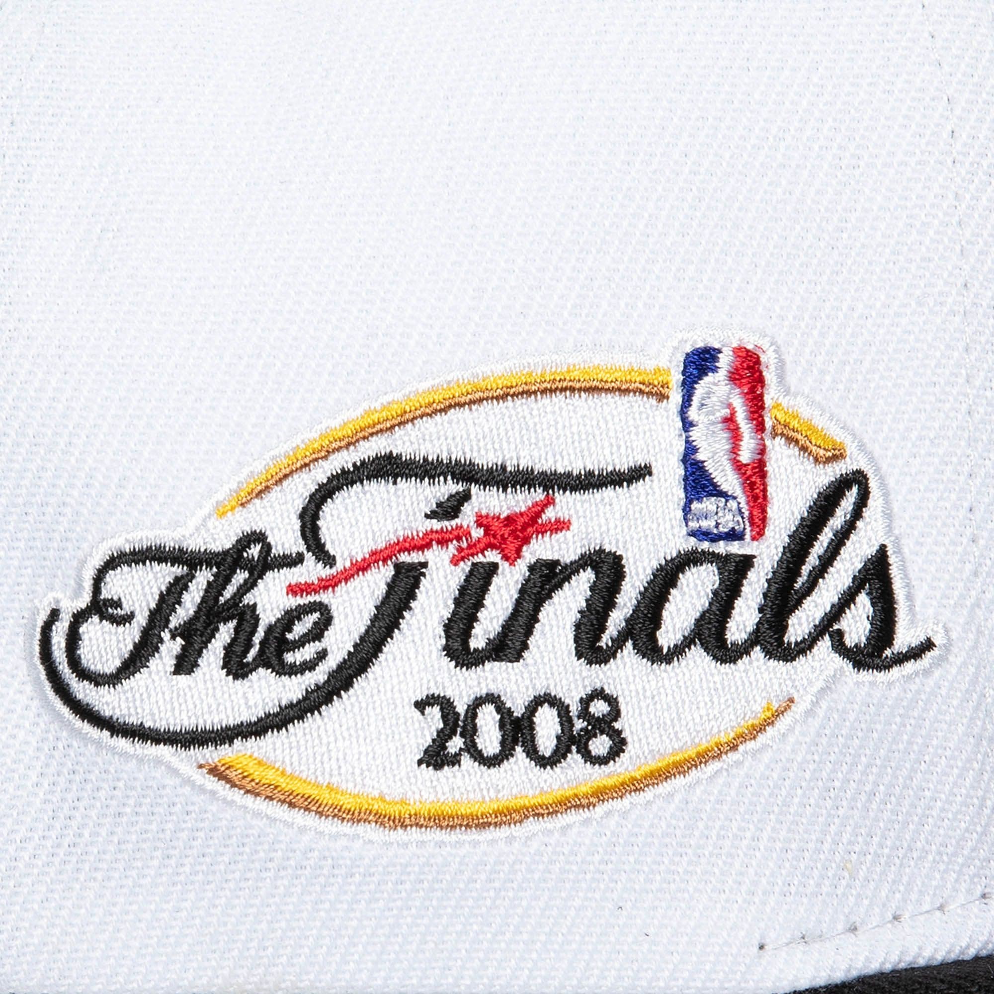 Mitchell-Ness-Champ-Series-Snapback-Boston-Celtics-Hat-2