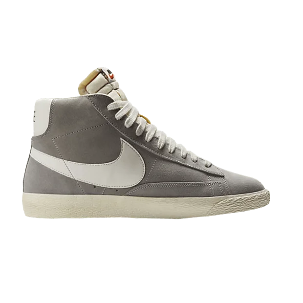 Krossovki-Nike-Blazer-Mid-Premium-09