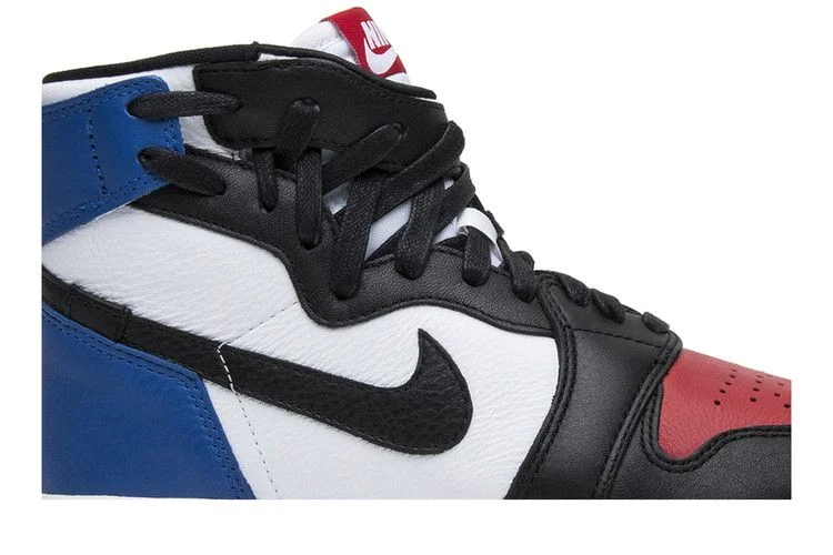 Krossovki-Wmns-Air-Jordan-1-Rebel-XX-Top-3-1