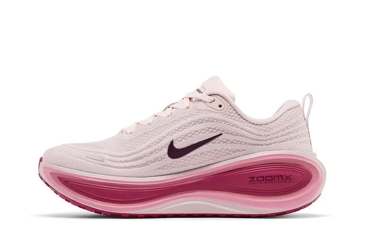Кроссовки Nike Wmns Vomero Plus 'Silt Red Sweet Beet'