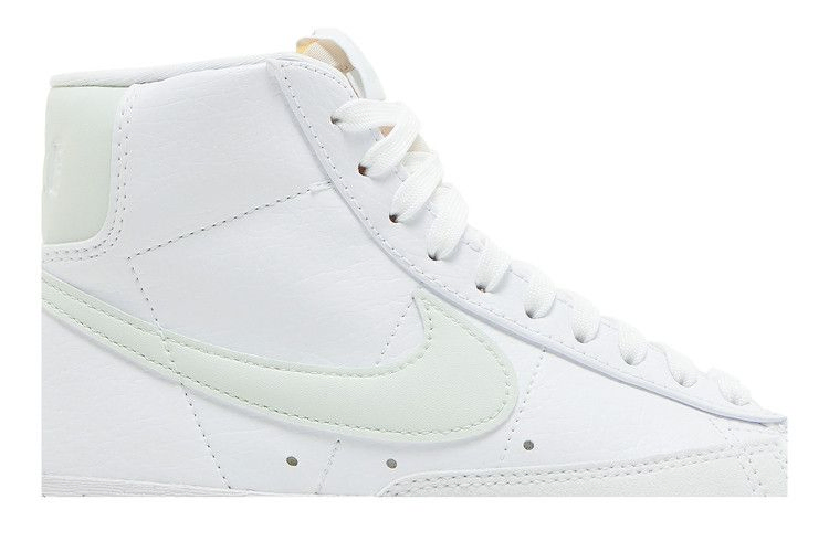 Кроссовки Nike Wmns Blazer Mid '77 Next Nature 'White Barely Green'