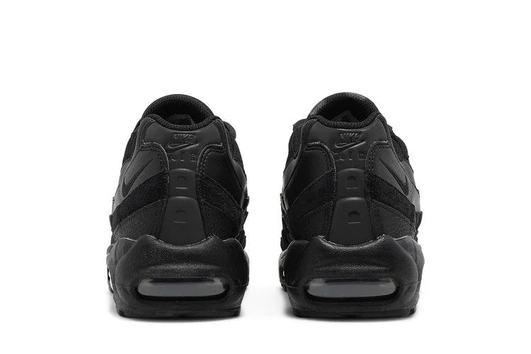 Кроссовки Nike Air Max 95 Essential 'Triple Black'
