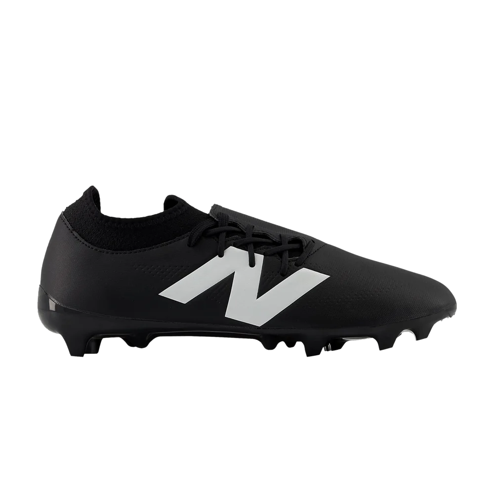 Krossovki-New-Balance-Furon-V7-Dispatch-FG-2E-Wide-Black-White