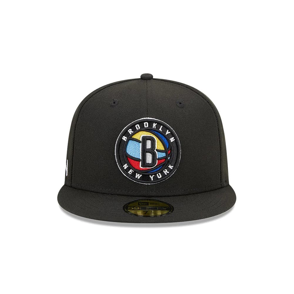 Бейсболка New Era Brooklyn Nets 59FIFTY 2023 City Edition NBA Fitted Hat