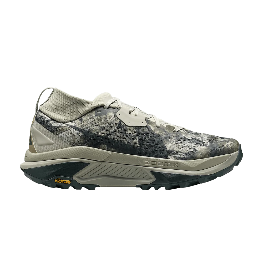 Krossovki-Nike-ACG-Zegama-Trail-Spruce-Fog