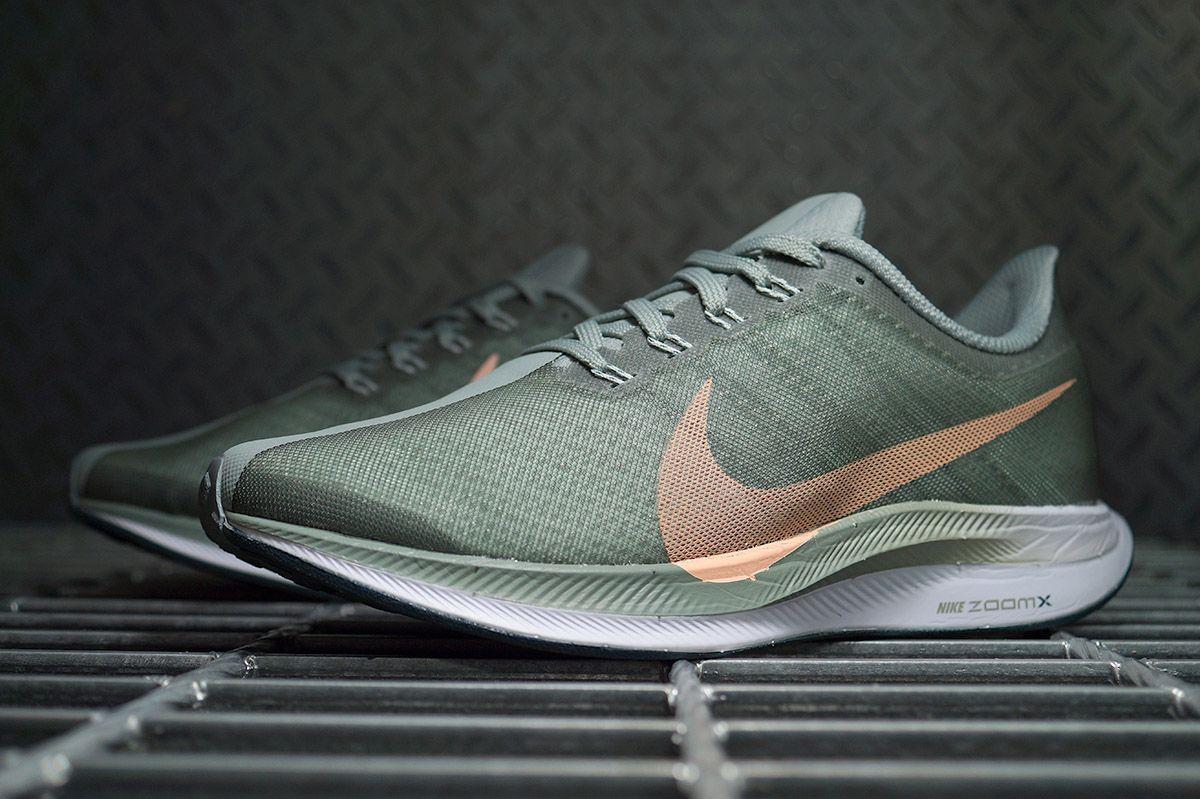 Zoom-Pegasus-35-Turbo-Mica-Green-W-18