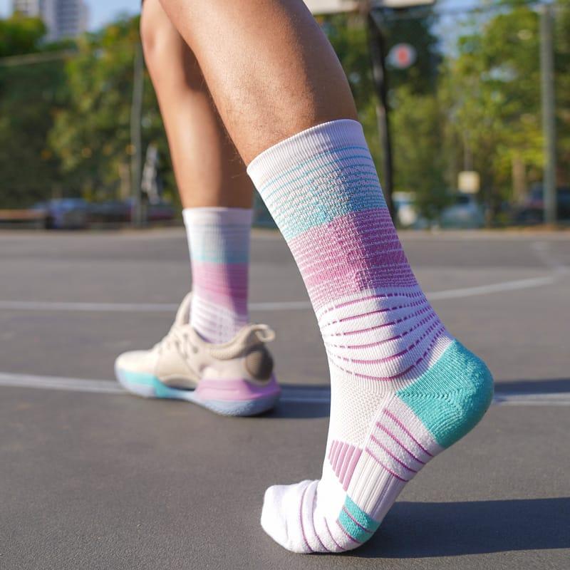 Ehot-Gradient-Lines-White-Pastel-Crew-Socks