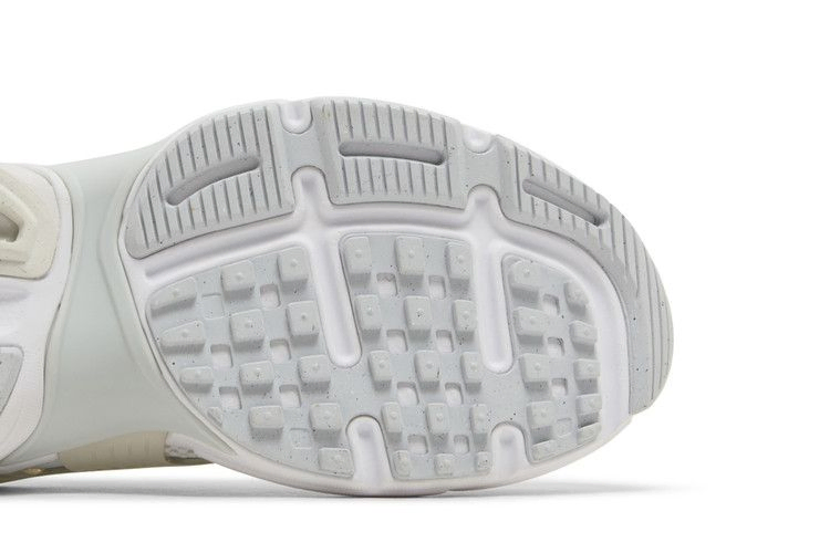 Кроссовки Nike Wmns V2K Run 'Metallic Silver'