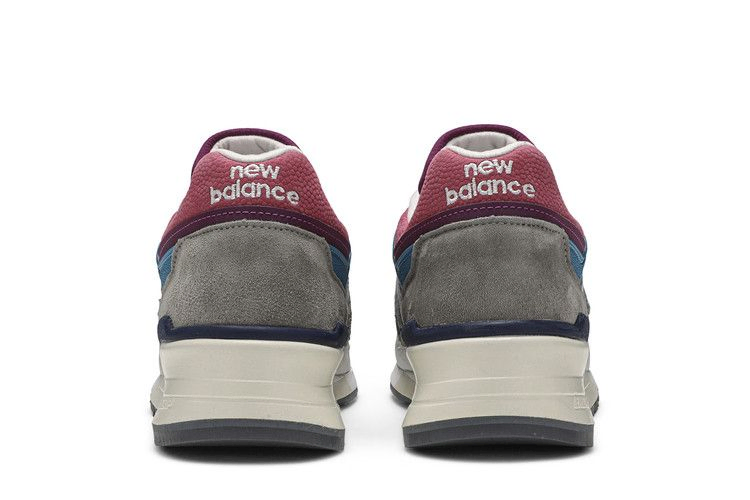 Кроссовки Aimé Leon Dore x New Balance 997 Made in USA 'Mulberry Purple'