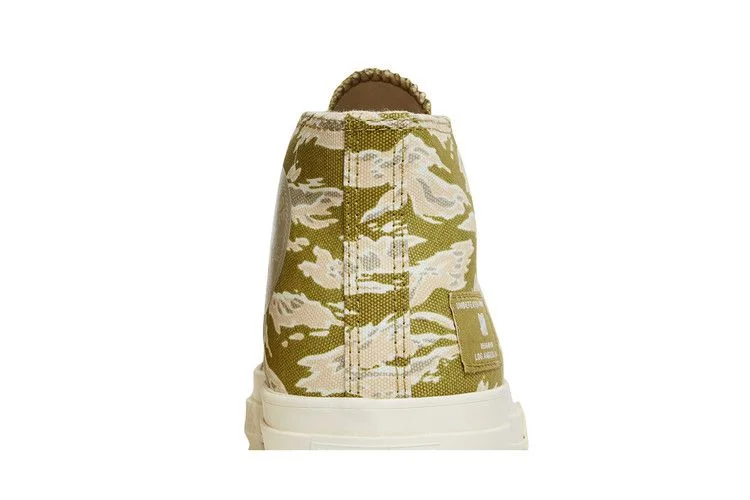 Krossovki-Undefeated-x-Converse-Chuck-70-Mid-Tiger-Camo-Desert-6
