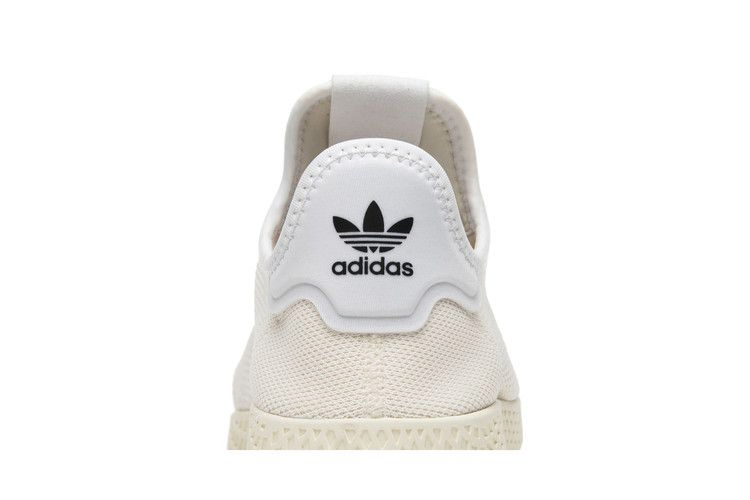 pharrell-x-tennis-hu-holi-core-white-da9613_06