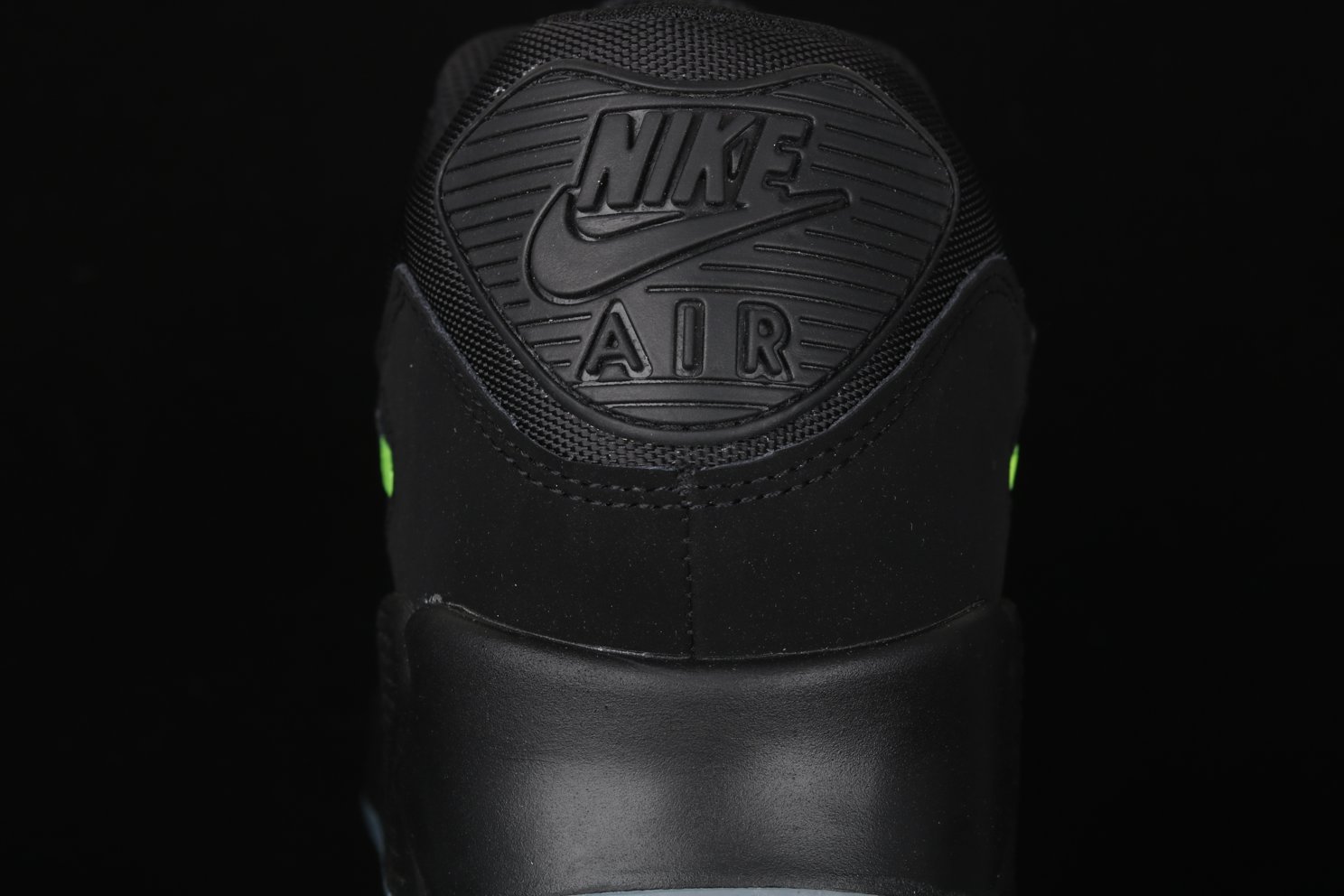 Air-Max-90-Night-Ops-12