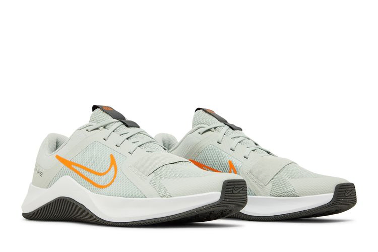 mc-trainer-2-light-silver-bright-mandarin-dm0823-010_07