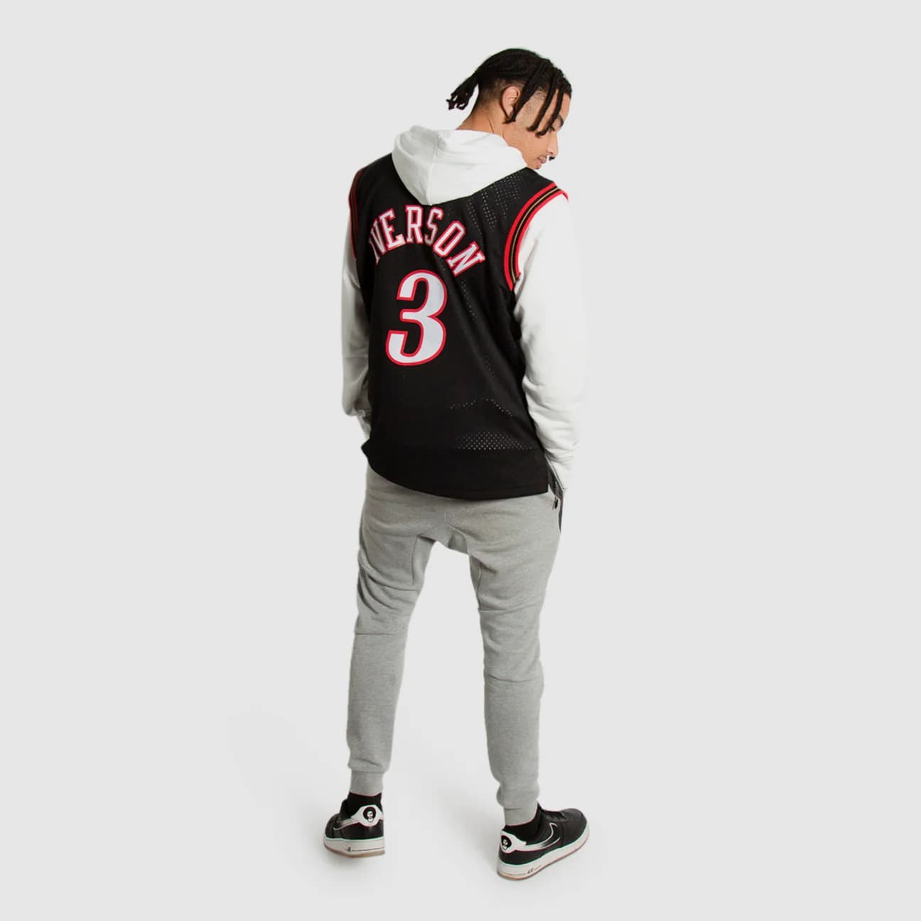 Баскетбольная джерси 2000-01 Philadelphia 76ers Allen Iverson #3 Swingman Hardwood Classics Black Jersey