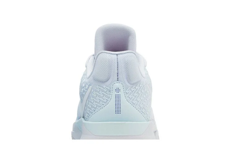 Krossovki-Nike-Wmns-Sabrina-2-EP-Conductor-6