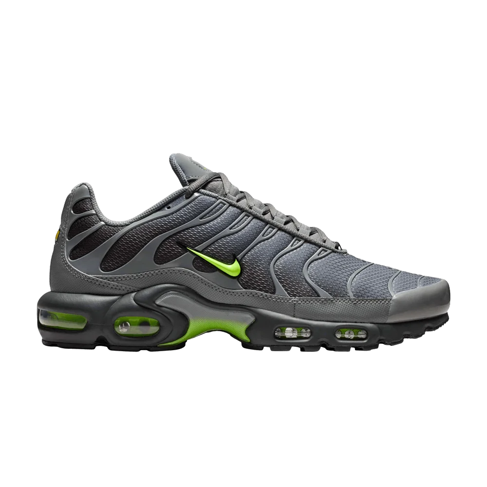 Krossovki-Nike-Air-Max-Plus-Smoke-Grey-Volt