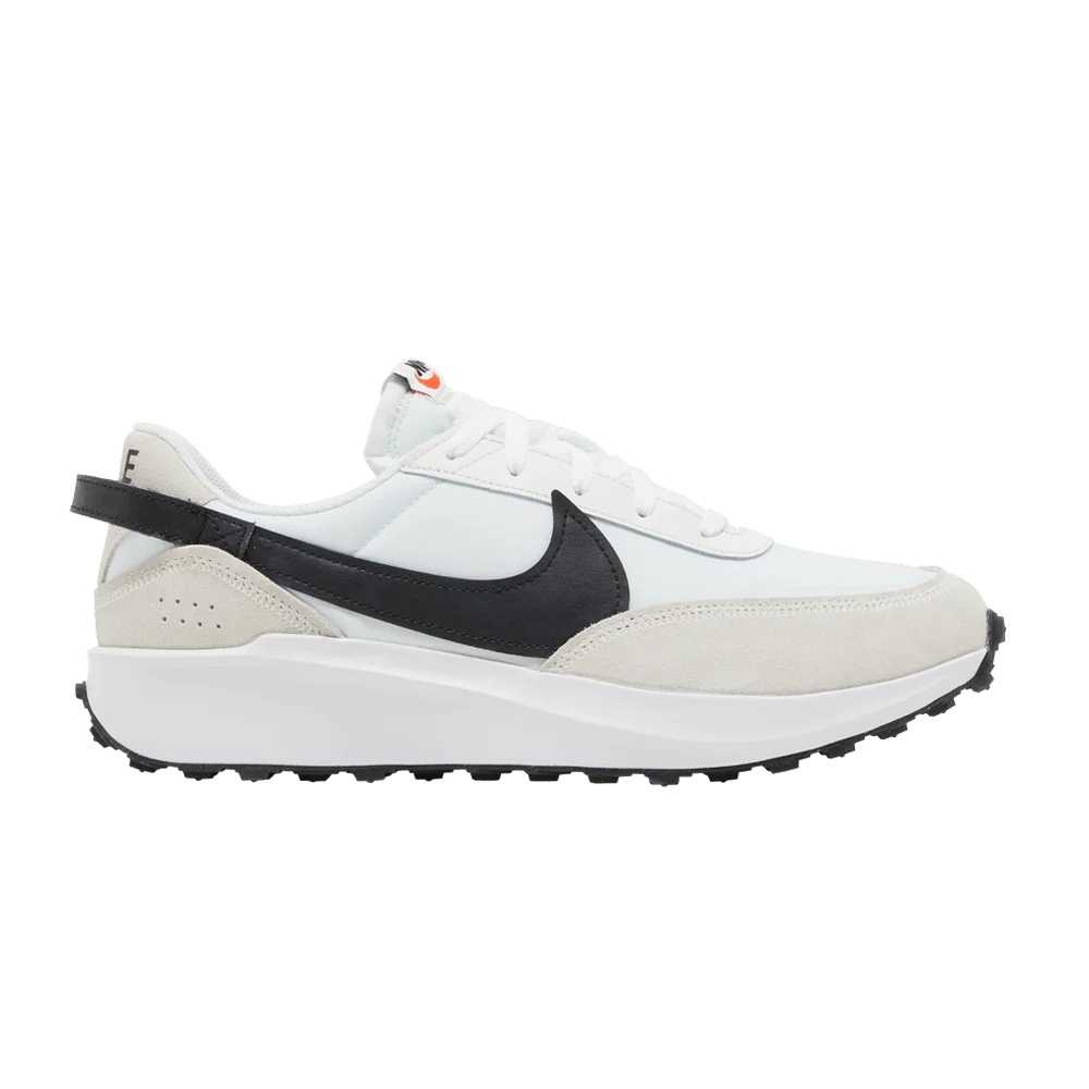 Krossovki-Nike-Waffle-Debut-White-Black