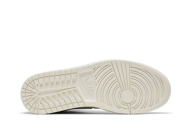Krossovki-Air-Jordan-1-Mid-Retro-SE-Grey-Fog-3