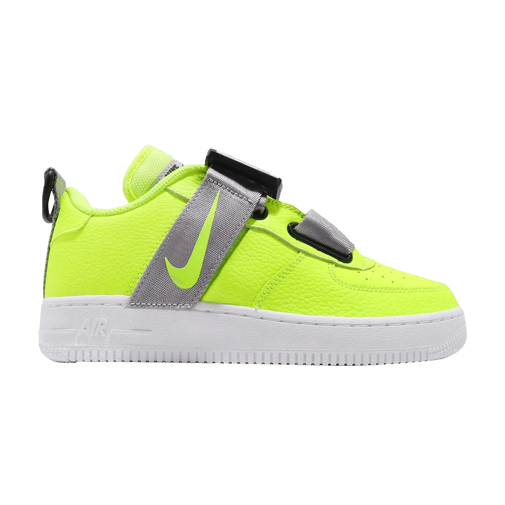 Krossovki-Nike-Air-Force-1-Utility-GS-Volt