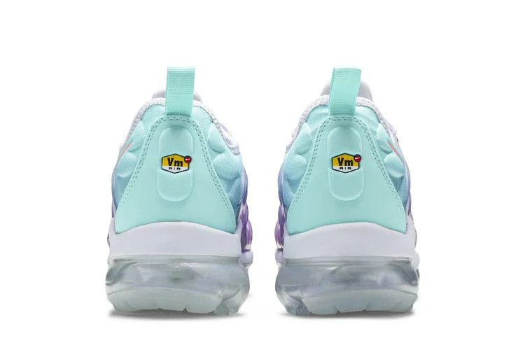Кроссовки Nike Wmns Air VaporMax Plus 'Easter'