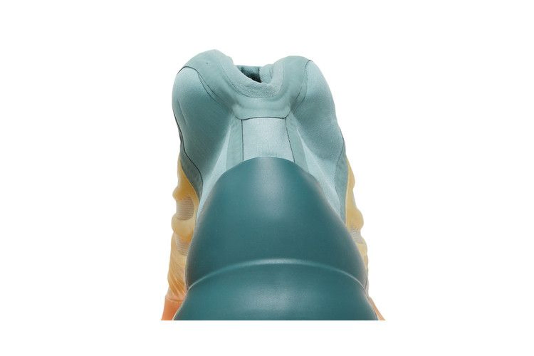 yeezy-quantum-hi-res-coral-hp6595_06
