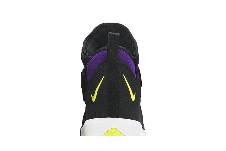 lebron-soldier-13-sfg-ar4225-500_06