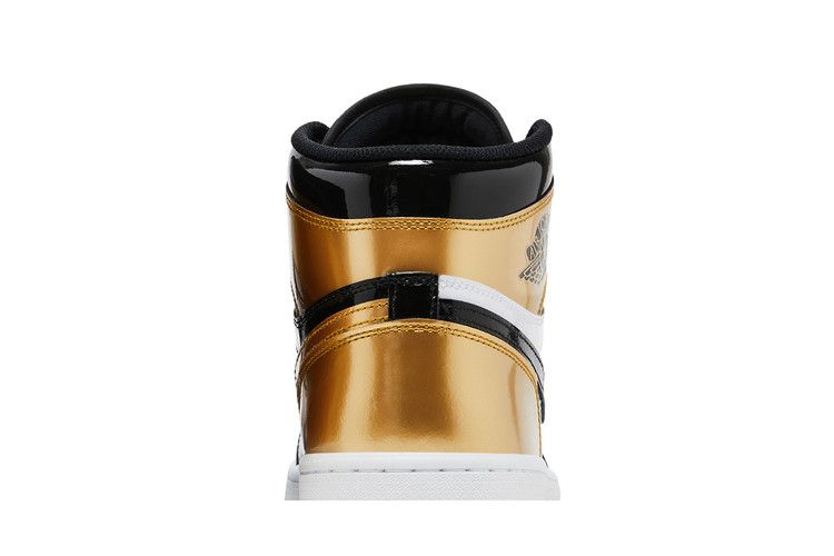 air-jordan-1-high-golf-gold-toe-dq0660-002_06