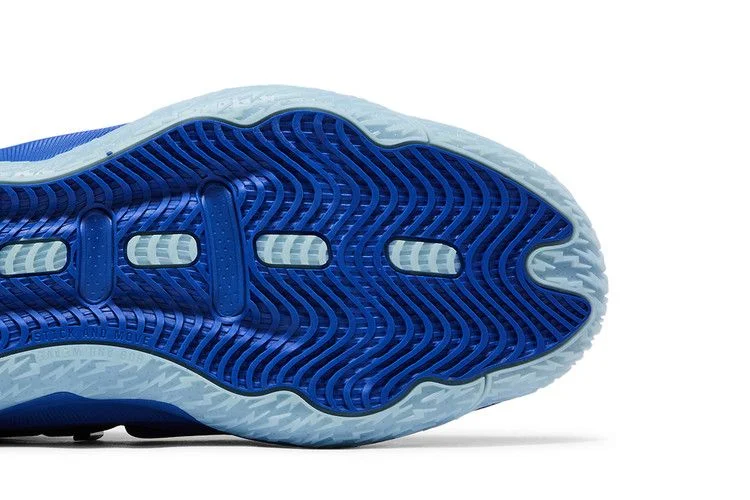 Krossovki-Adidas-Dame-8-EXTPLY-Out-Of-This-World-4