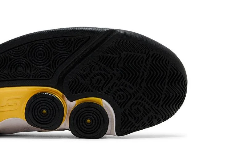 Krossovki-adidas-Agent-Gil-Restomod-Black-Bold-Gold-4