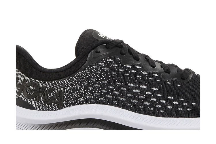 wmns-kawana-black-white-1123164-bwht_01
